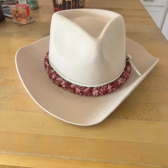 Ruediger Pink Suede Cowboy Hat - Picture 3 of 5